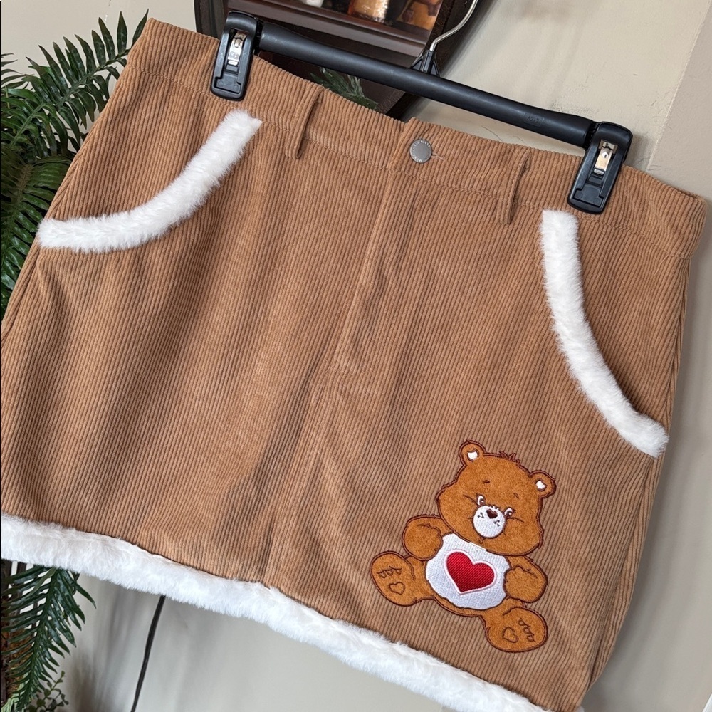 Brand New SHEIN X Care Bears Embroidered Tan Corduroy Mini Skirt Faux Fur Trim - Picture 7 of 15